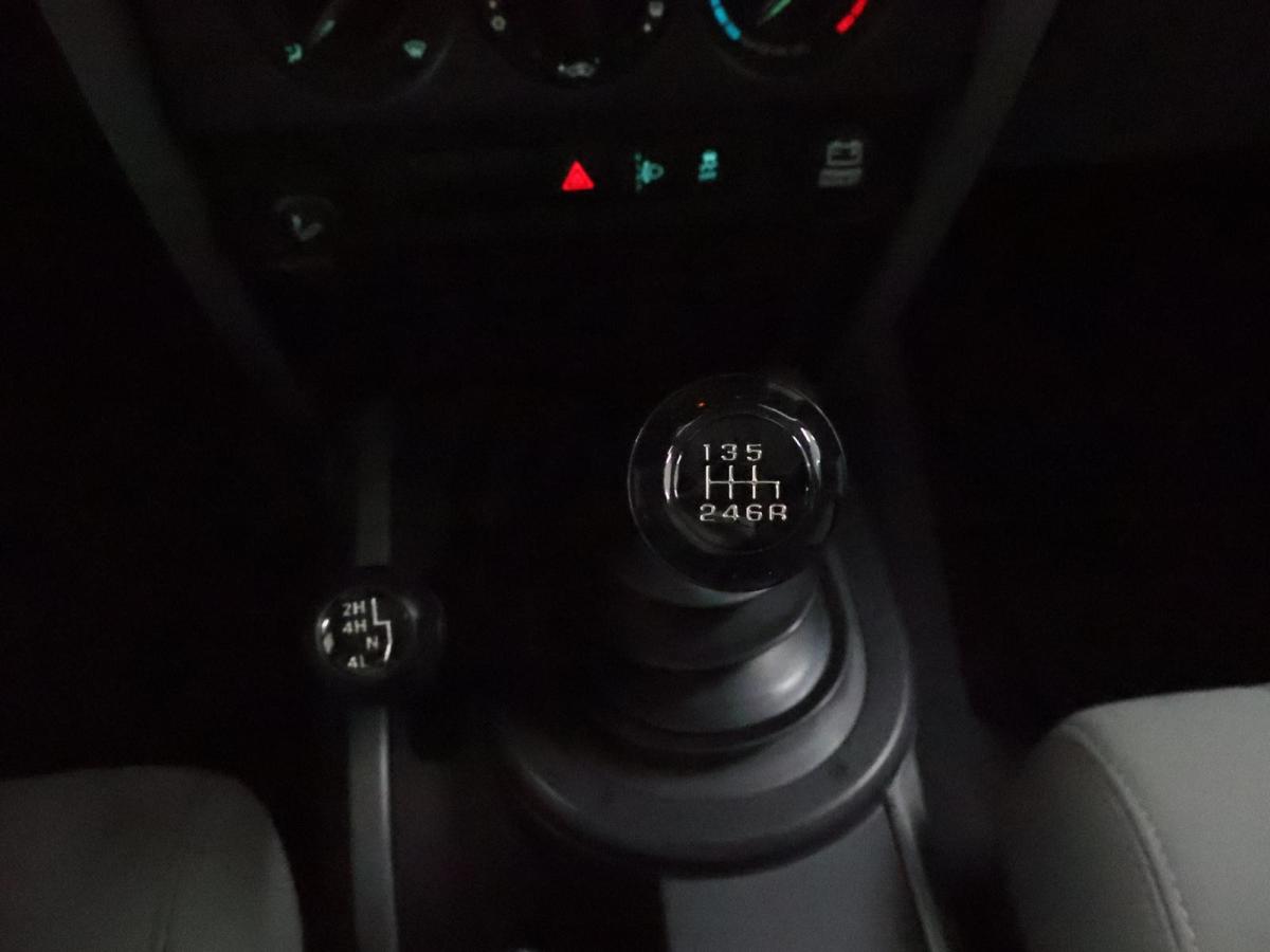 jeep-wrangler-2010-diesel-2777cc