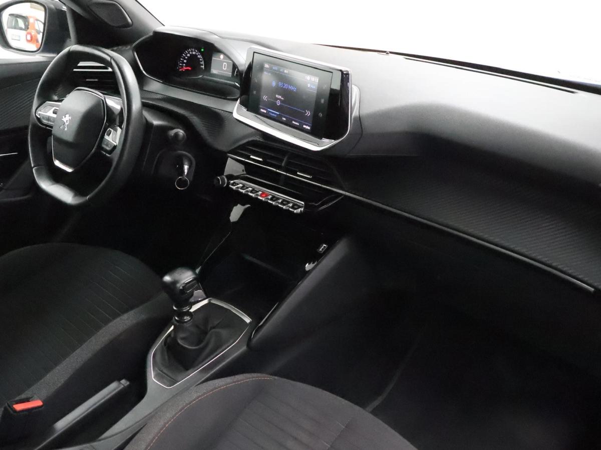 peugeot-2008-2023-gasolina-1199cc