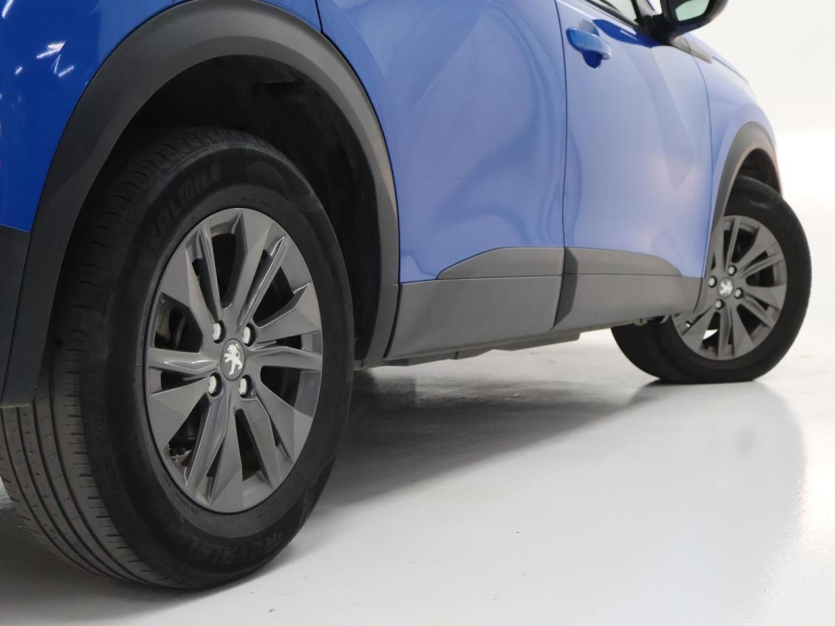 peugeot-2008-2023-gasolina-1199cc