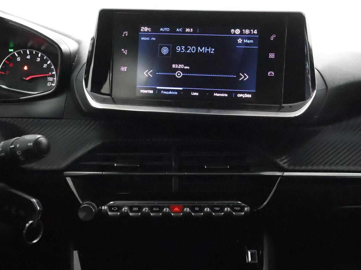 peugeot-2008-2023-gasolina-1199cc