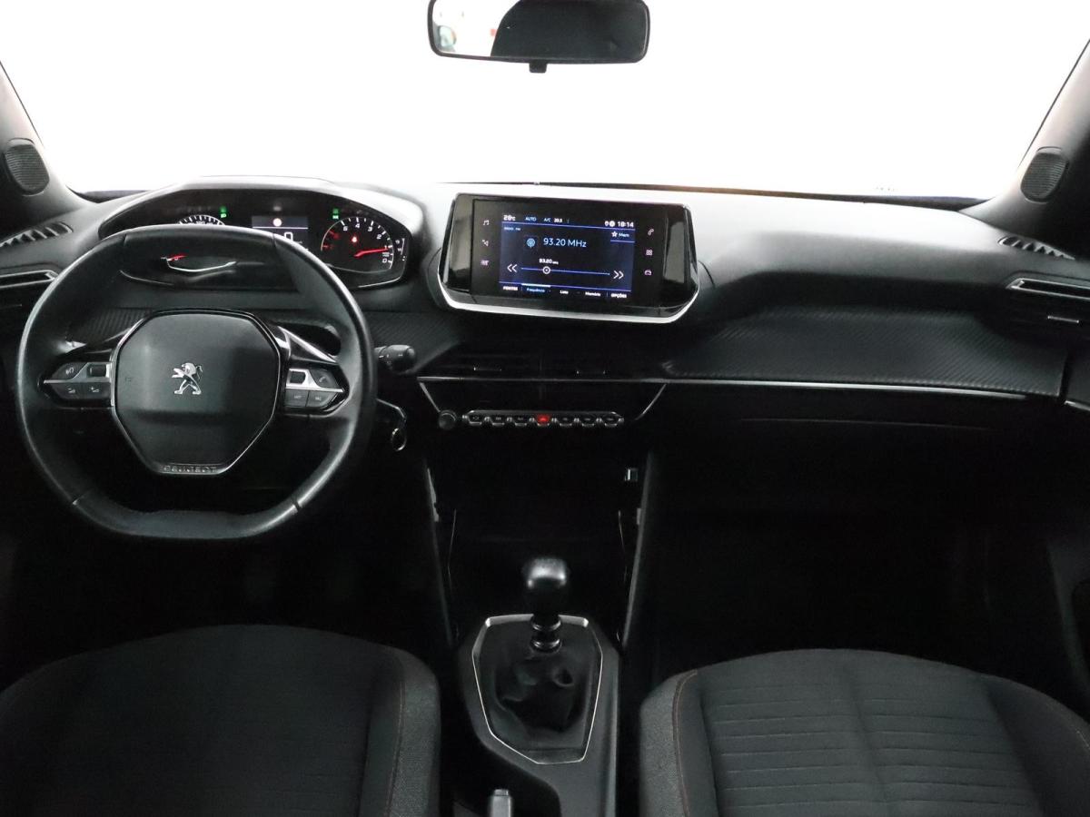 peugeot-2008-2023-gasolina-1199cc