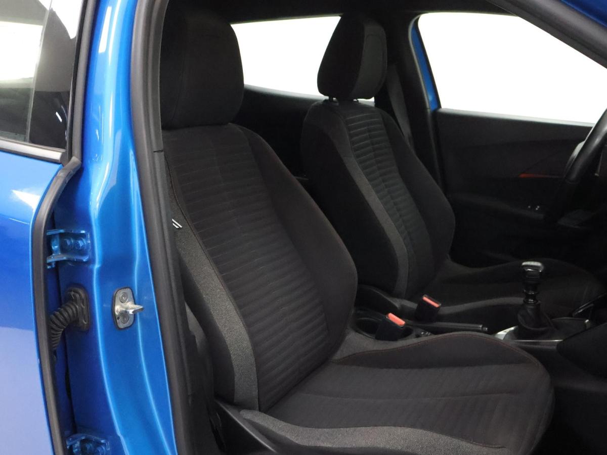 peugeot-2008-2023-gasolina-1199cc