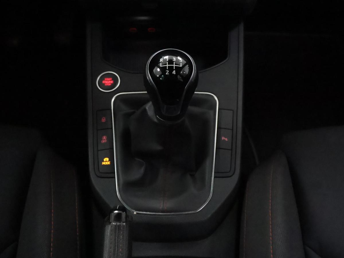 seat-ibiza-2022-gasolina-999cc
