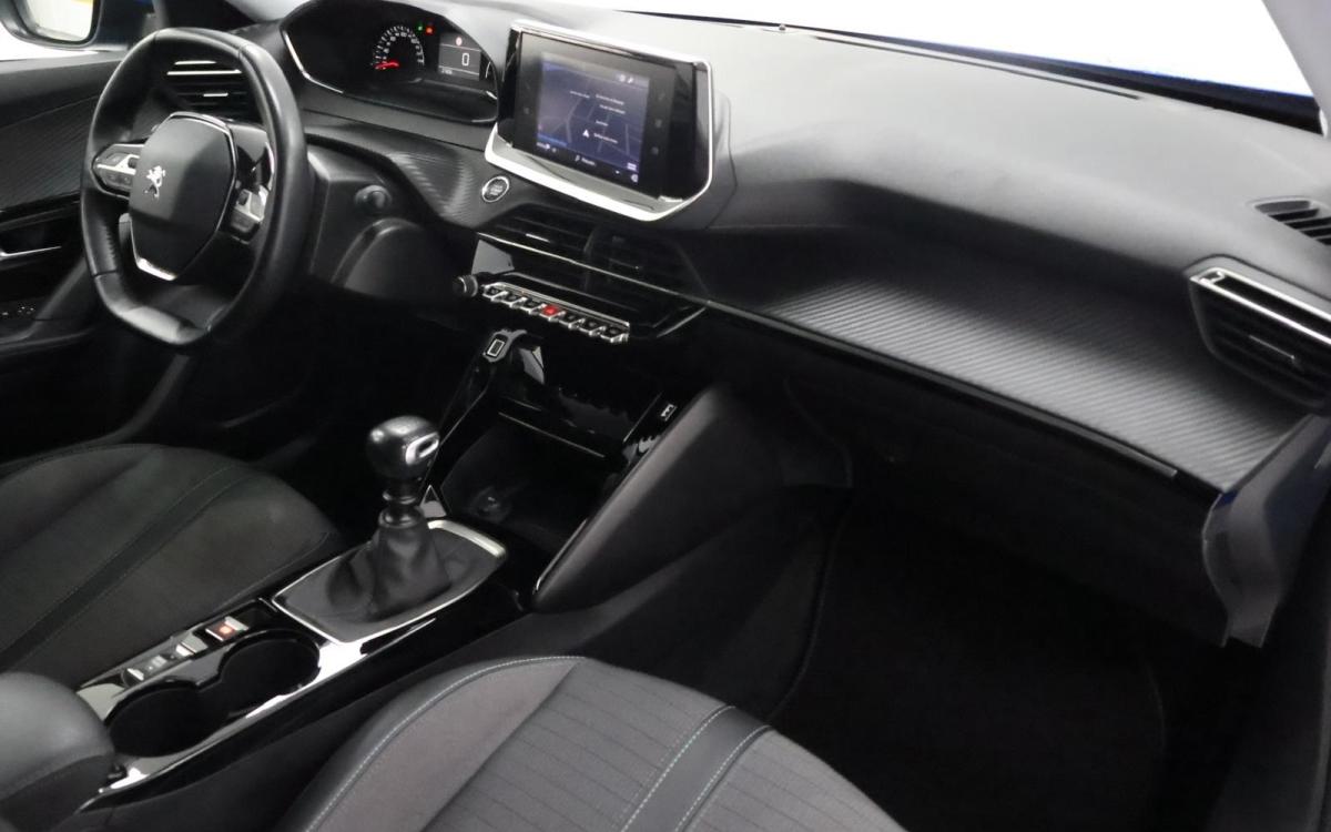 peugeot-2008-2022-gasolina-1199cc