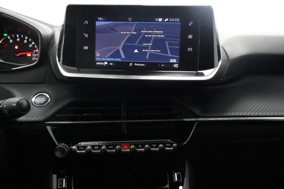 peugeot-2008-2022-gasolina-1199cc