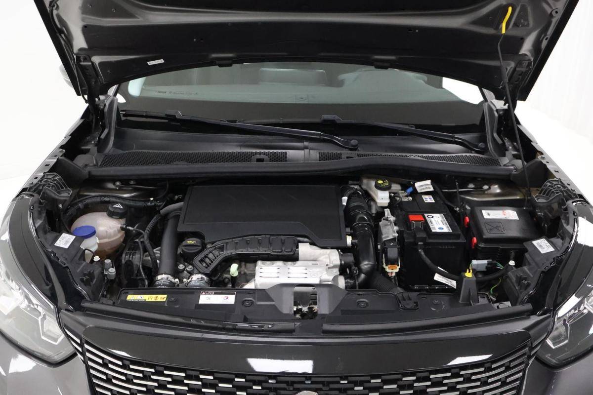 peugeot-2008-2022-gasolina-1199cc