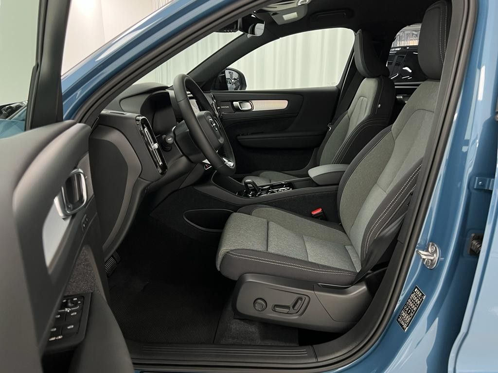 volvo-xc40-2023-hibrido-a-gasolina-1477cc