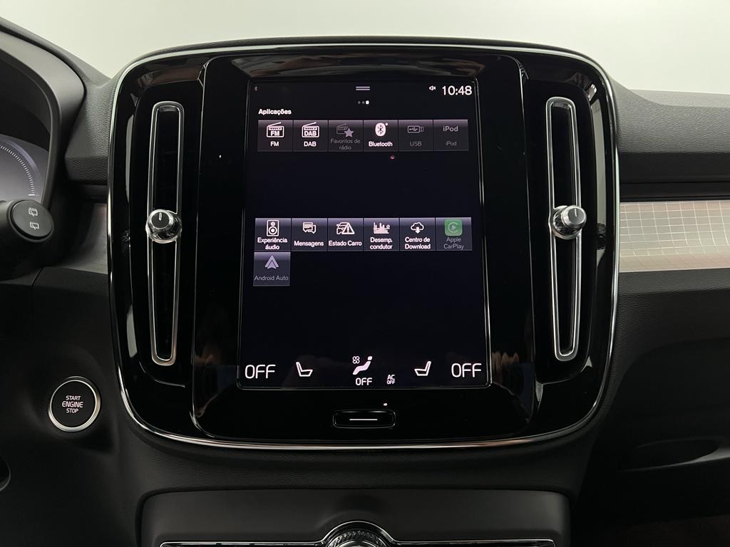 volvo-xc40-2023-hibrido-a-gasolina-1477cc