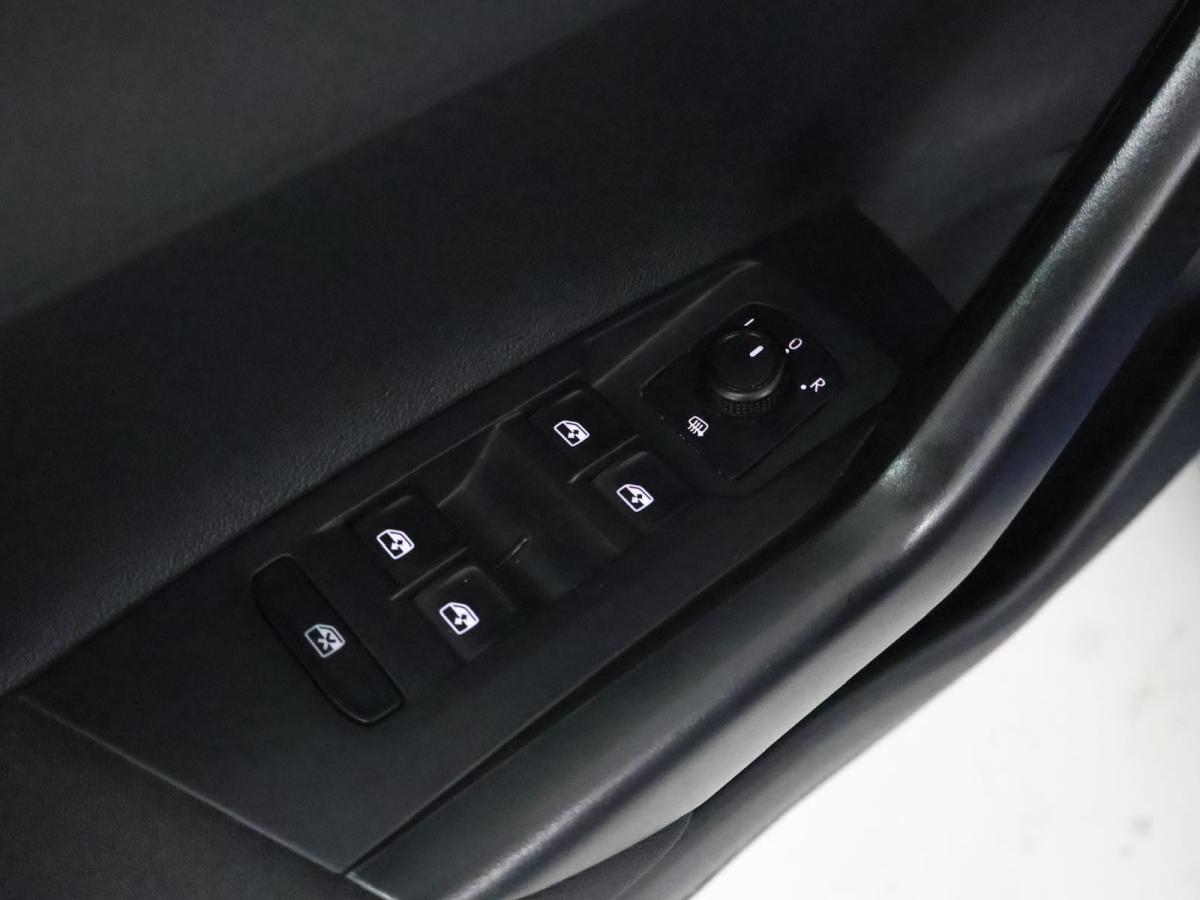 volkswagen-polo-2022-gasolina-999cc