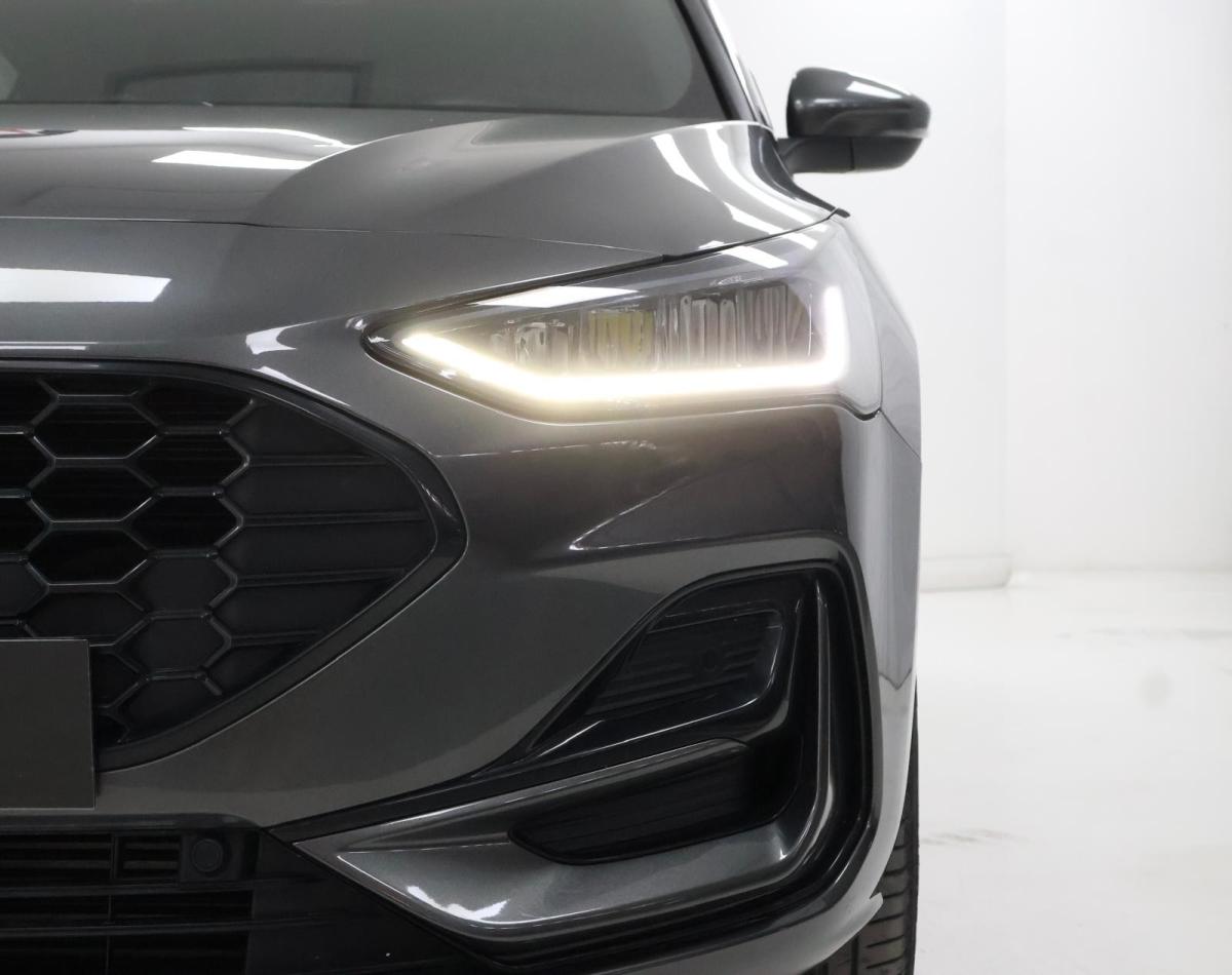 ford-focus-2024-gasolina-998cc