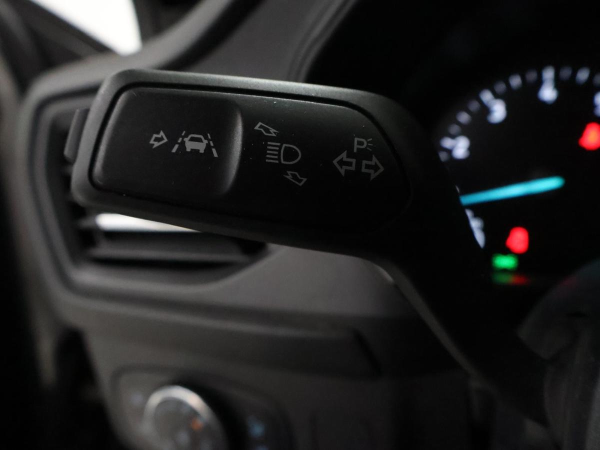ford-focus-2024-gasolina-998cc