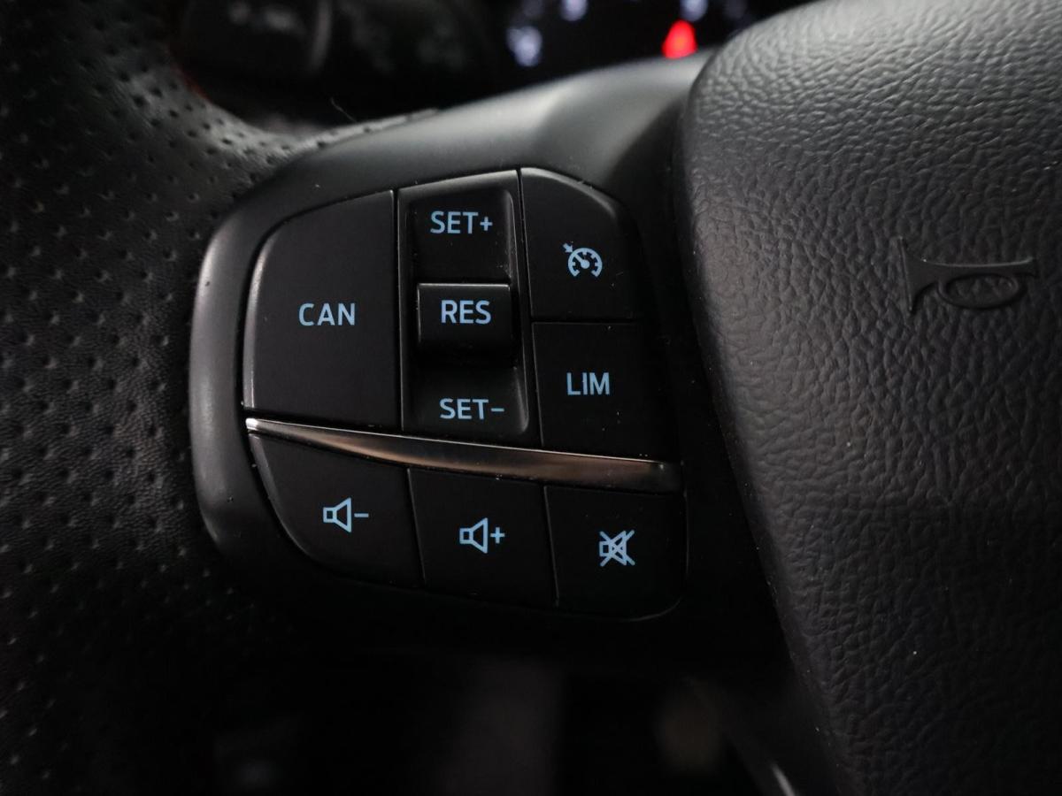 ford-focus-2024-gasolina-998cc