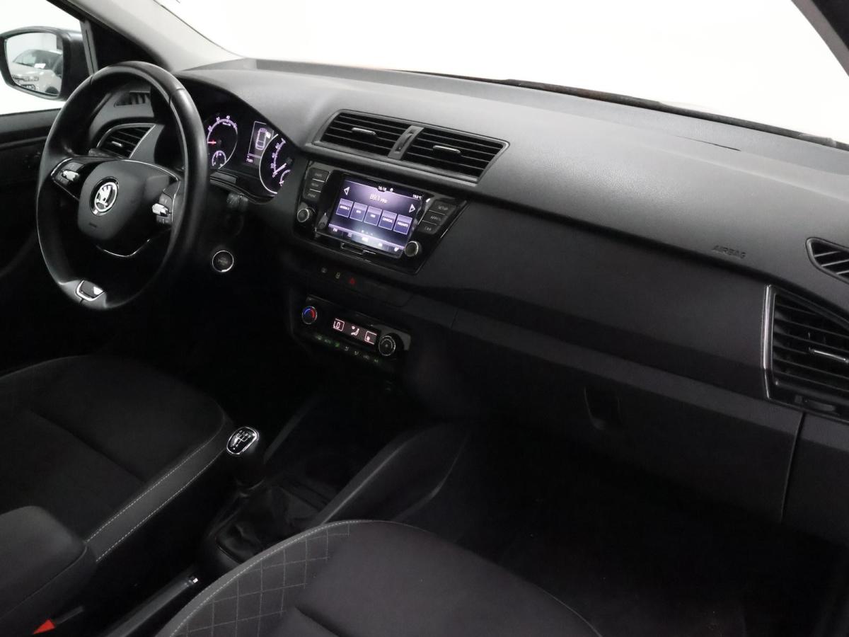 skoda-fabia-break-2022-gasolina-999cc