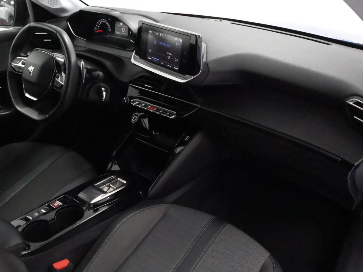 peugeot-208-2023-gasolina-1199cc