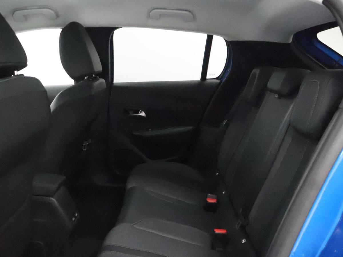 peugeot-208-2023-gasolina-1199cc