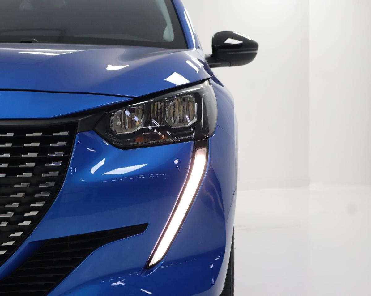 peugeot-208-2023-gasolina-1199cc