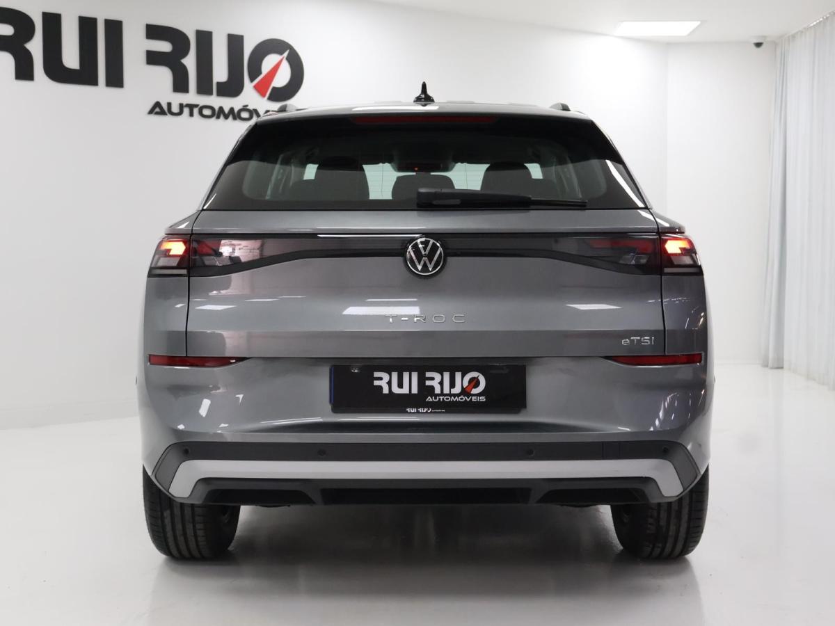 volkswagen-t-roc-2026-gasolina-1498cc