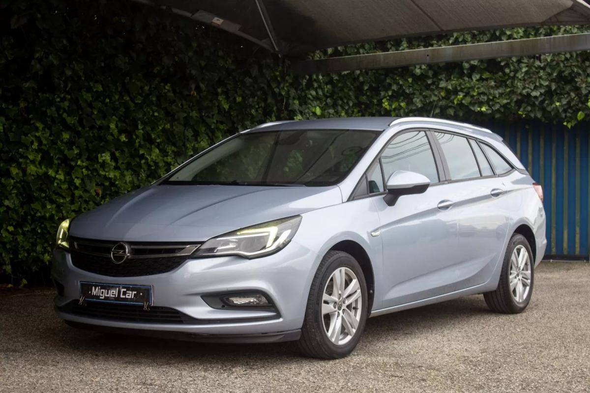 opel-astra-sport-tourer-2017-diesel-1598cc