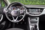 opel-astra-sport-tourer-2017-diesel-1598cc
