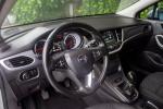 opel-astra-sport-tourer-2017-diesel-1598cc