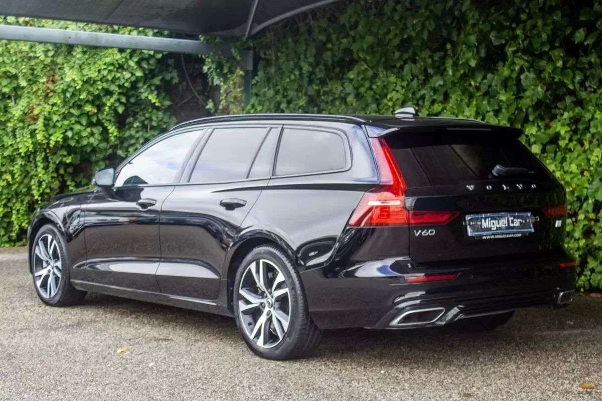 volvo-v60-2021-hibrido-1969cc