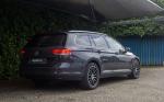 volkswagen-passat-variant-2024-diesel-1968cc