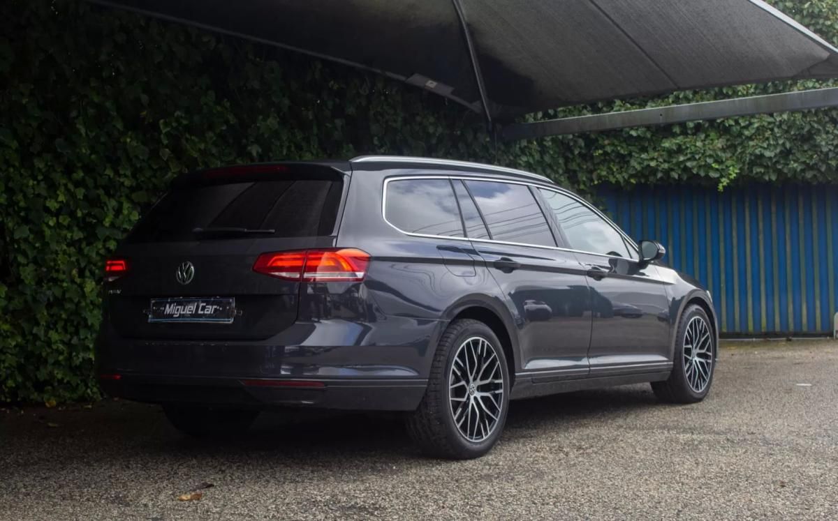 volkswagen-passat-variant-2024-diesel-1968cc