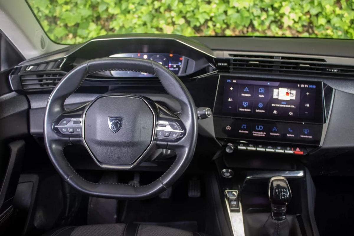 peugeot-308-sw-2022-diesel-1499cc