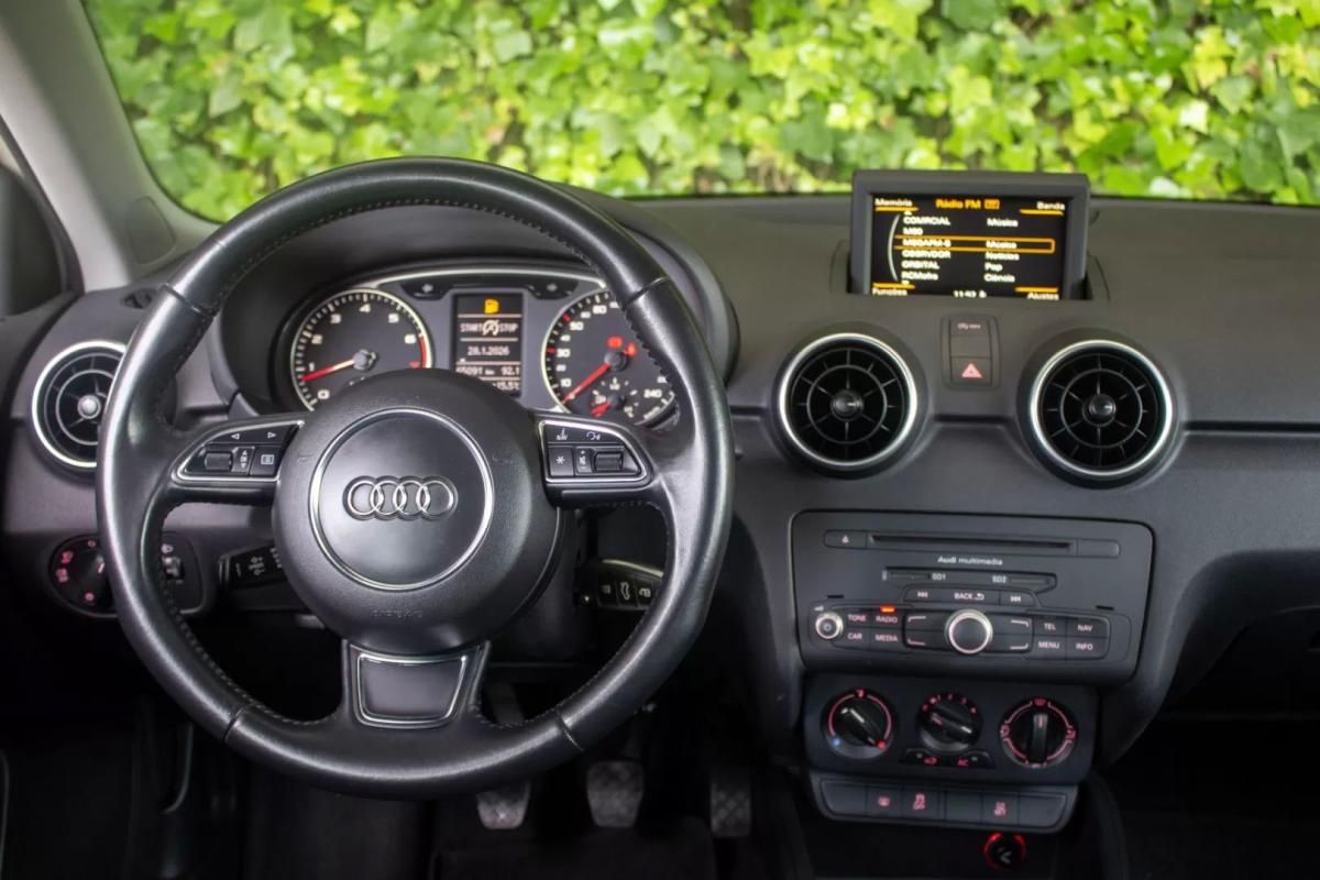 audi-a1-sportback-2015-gasolina-1197cc