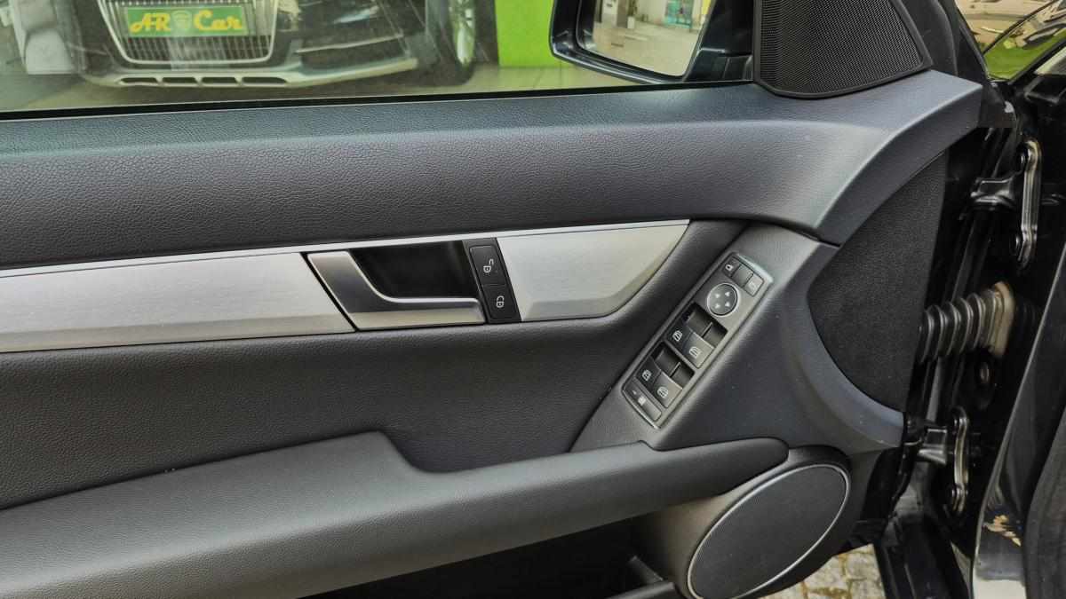 mercedes-benz-classe-c-c-220-cdi-blueefficiency-2013-diesel-2143cc
