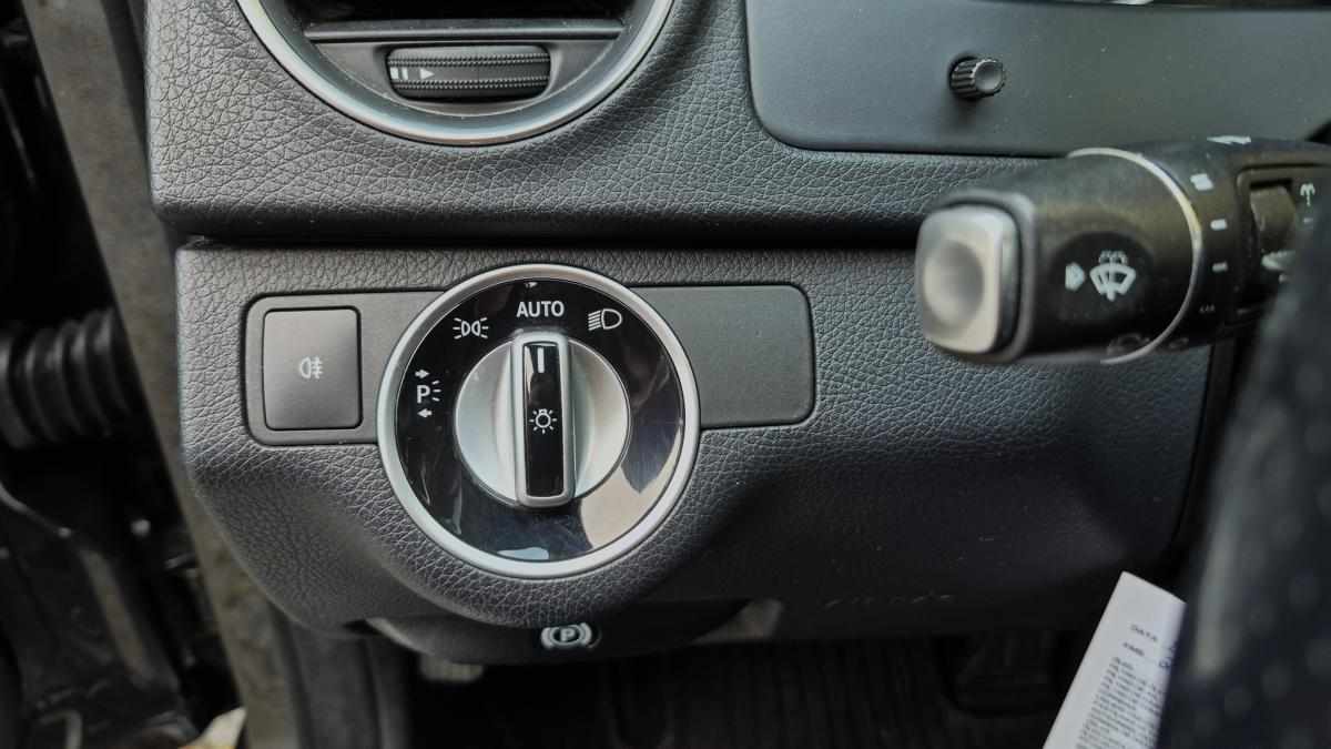 mercedes-benz-classe-c-c-220-cdi-blueefficiency-2013-diesel-2143cc