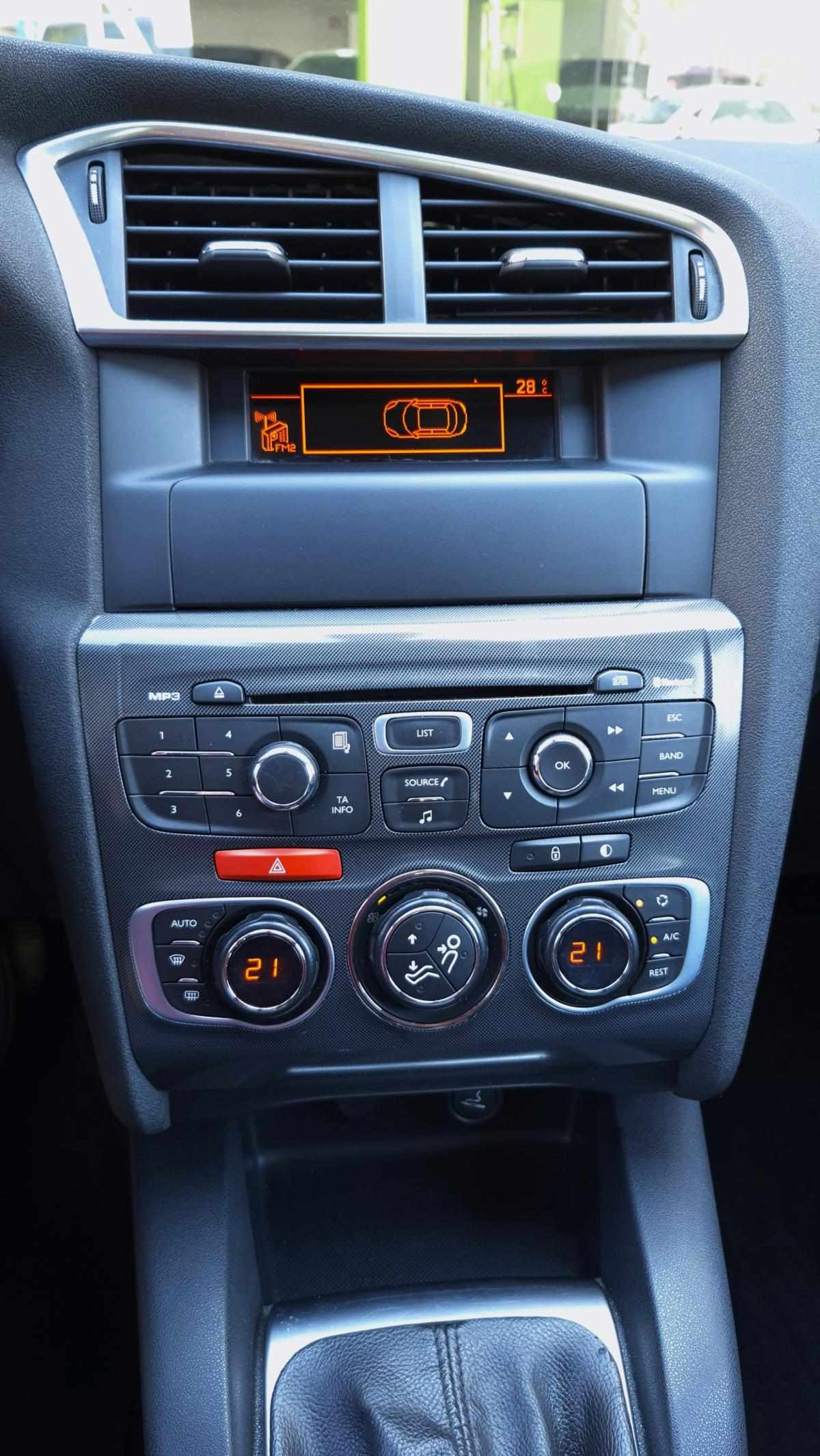 citroen-c4-1-6-hdi-2011-diesel-1560cc