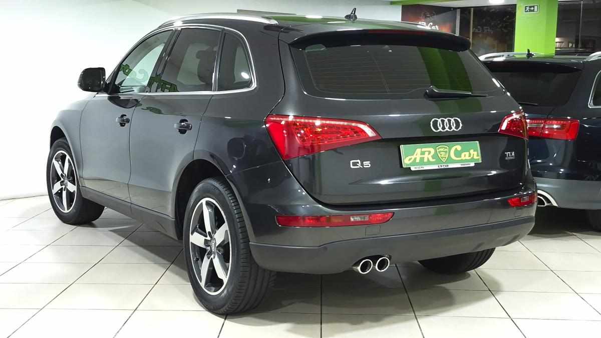 audi-q5-2-0-tdi-dpf-quattro-2010-diesel-1968cc