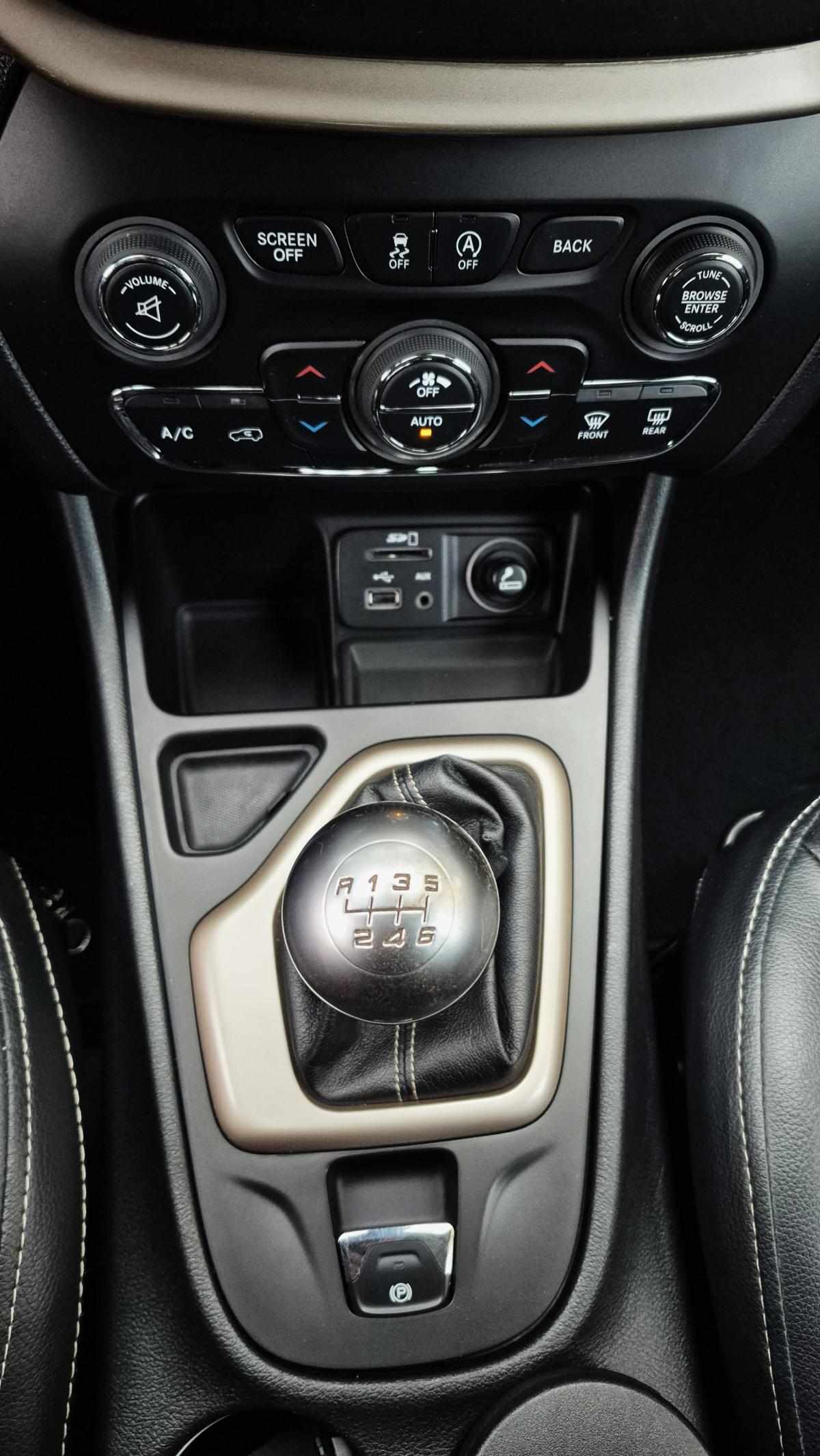 jeep-cherokee-2-0-crd-2014-diesel-1956cc