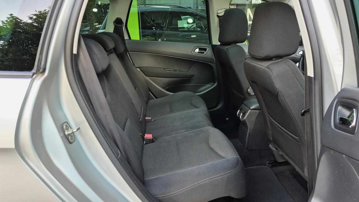 peugeot-308-1-6-e-hdi-fap-2013-diesel-1560cc