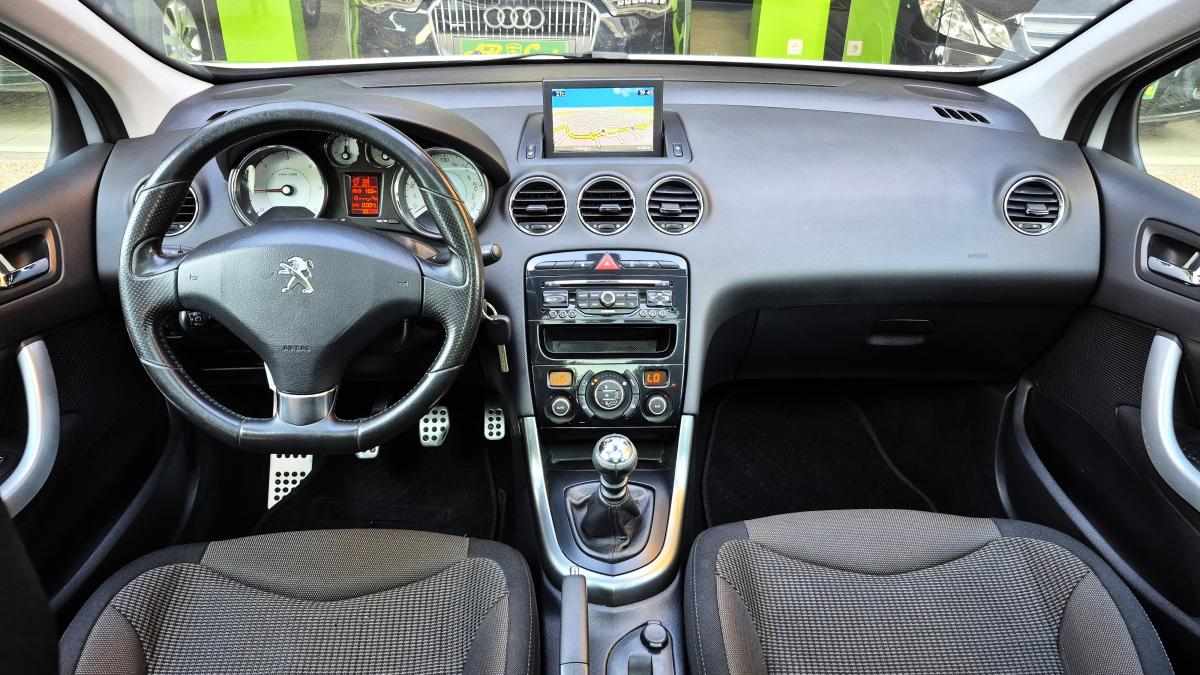 peugeot-308-1-6-e-hdi-fap-2013-diesel-1560cc