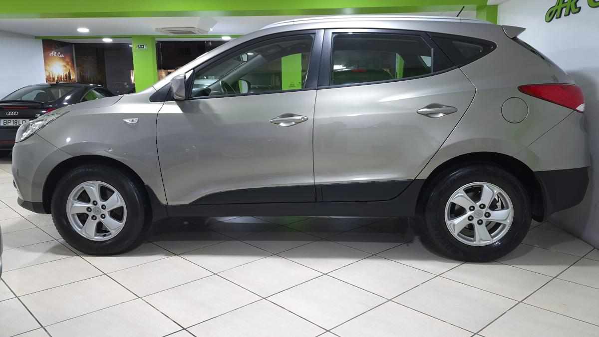 hyundai-ix35-2-0-crdi-2010-diesel-1995cc