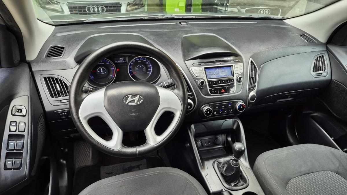 hyundai-ix35-2-0-crdi-2010-diesel-1995cc