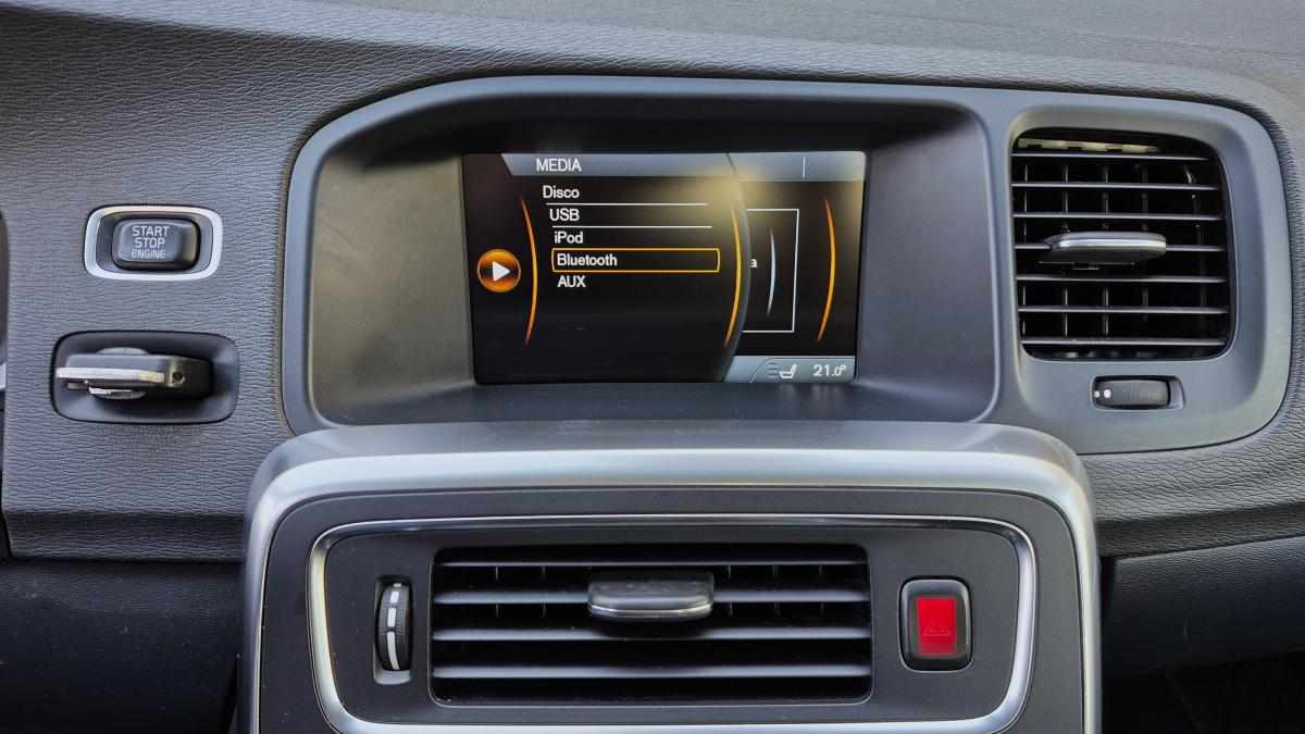 volvo-v60-1-6-d2-2013-diesel-1560cc