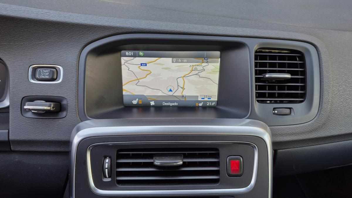 volvo-v60-1-6-d2-2013-diesel-1560cc