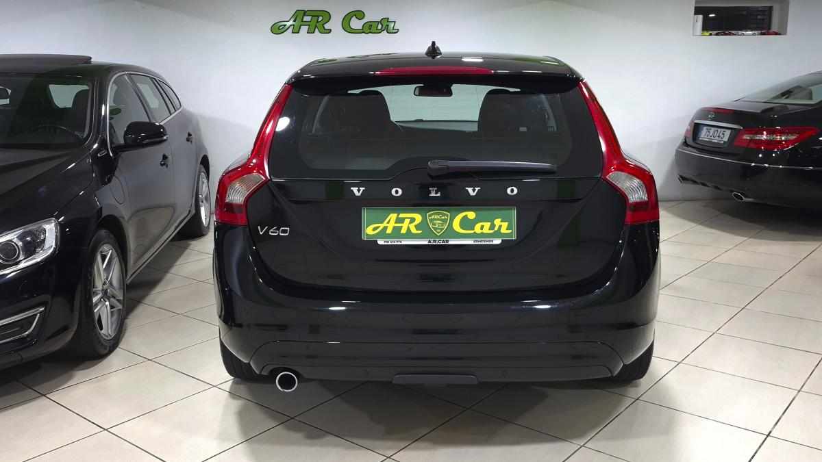 volvo-v60-1-6-d2-2013-diesel-1560cc