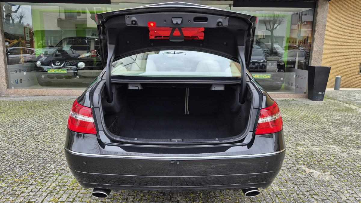 mercedes-benz-classe-e-e-250-cdi-blueefficiency-2010-diesel-2143cc