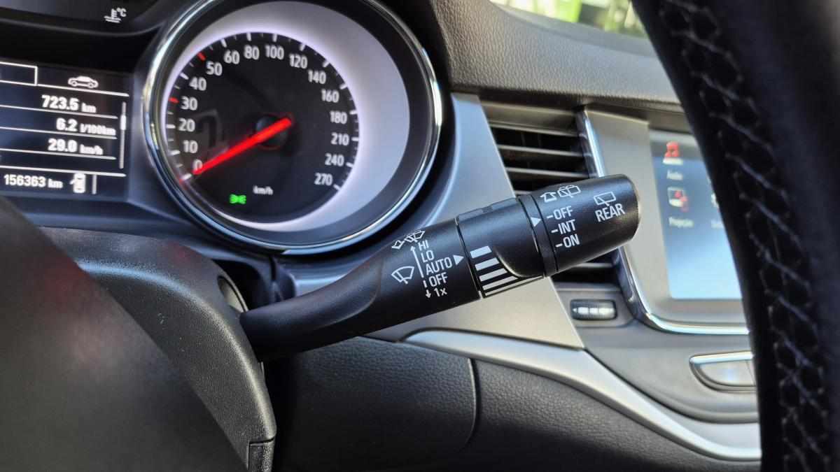 opel-astra-1-6-cdti-2017-diesel-1598cc