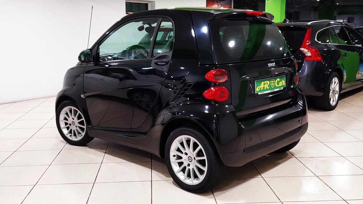 smart-fortwo-0-8-cdi-2009-diesel-799cc