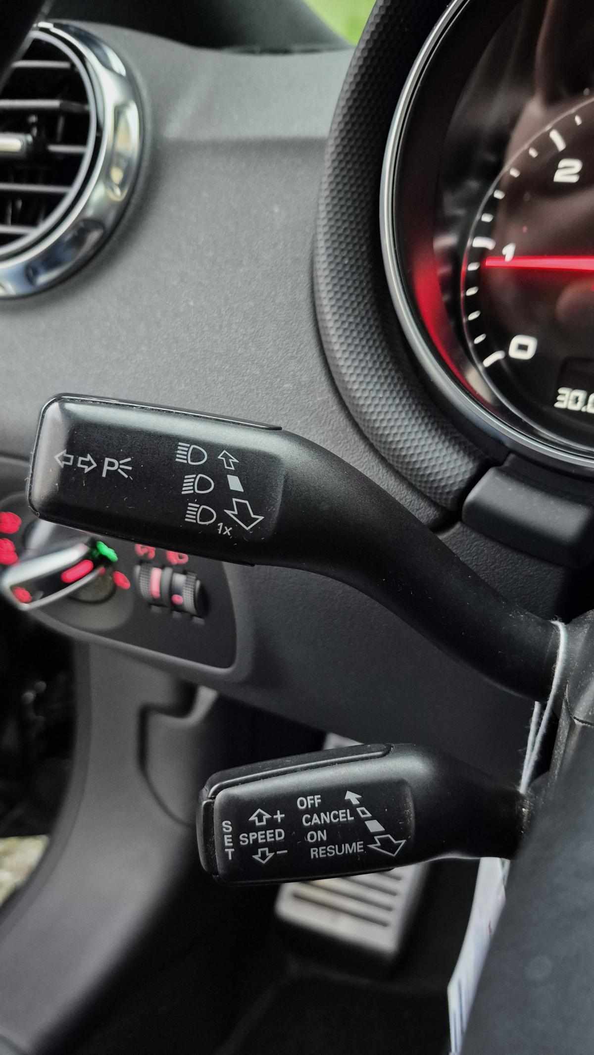 audi-tt-2-0-tdi-dpf-quattro-2012-diesel-1968cc