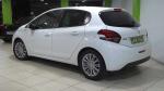 peugeot-208-1-2-vti-2017-gasolina-1199cc
