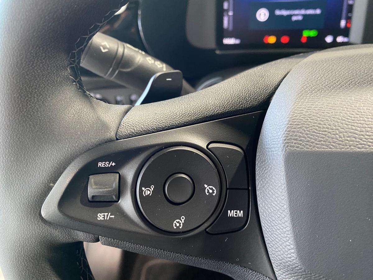 opel-corsa-2025-gasolina-1199cc