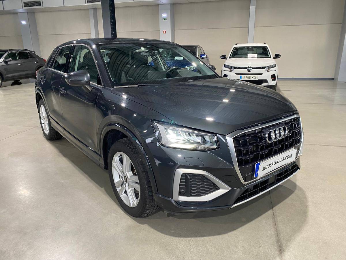 audi-q2-2025-gasolina-999cc