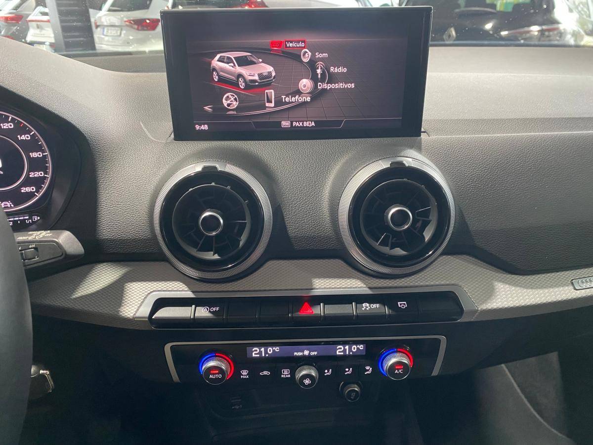 audi-q2-2025-gasolina-999cc