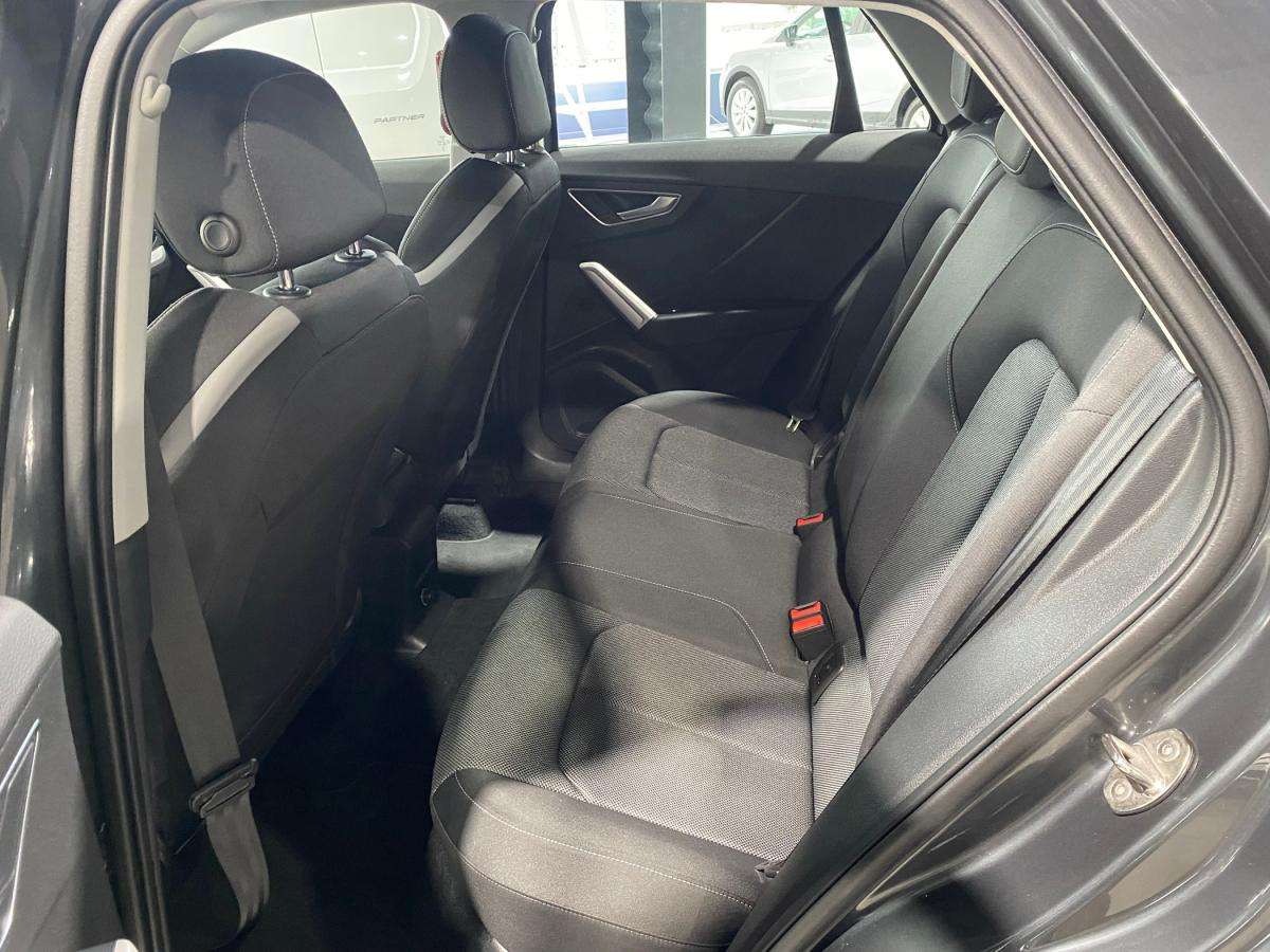 audi-q2-2025-gasolina-999cc